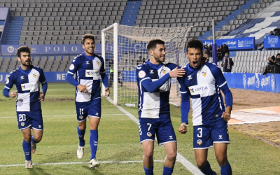 Debut somiat com a titular de Teo Quintero: gol i victòria | CES